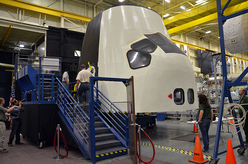 'The Final Four' train for last space shuttle mission