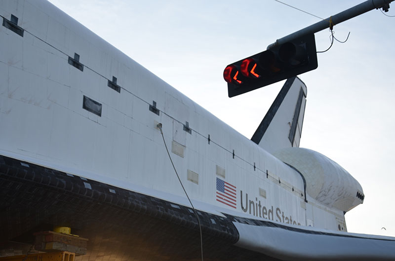 Sunday drive: Space shuttle replica's road trip to Space Center Houston