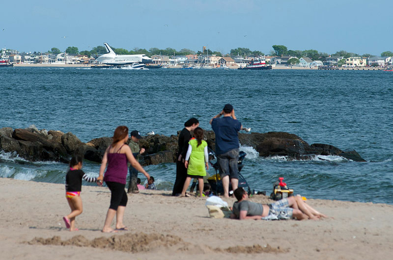 Space shuttle at sea: Enterprise sails for NYC's Intrepid, via New Jersey