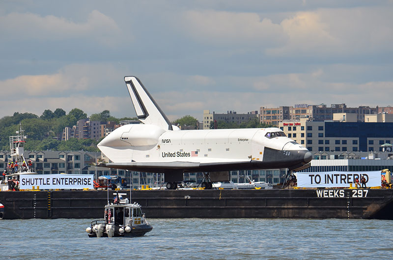 Space shuttle at sea: Enterprise sails for NYC's Intrepid, via New Jersey