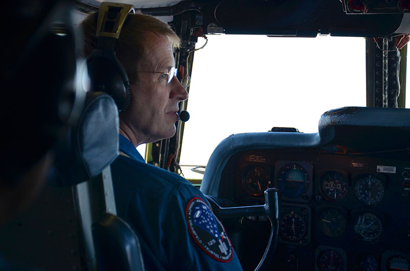 In-flight exclusive: Astronaut soars with Seattle's space shuttle trainer