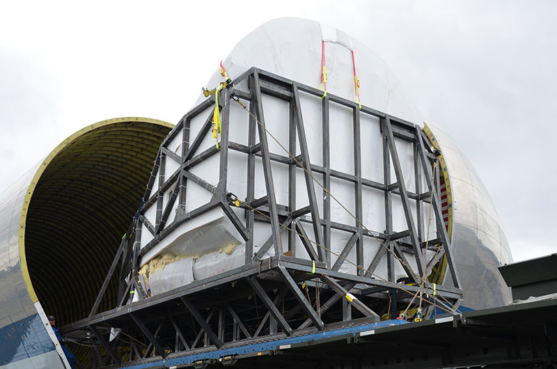 NASA space shuttle trainer lands at Seattle's Museum of Flight