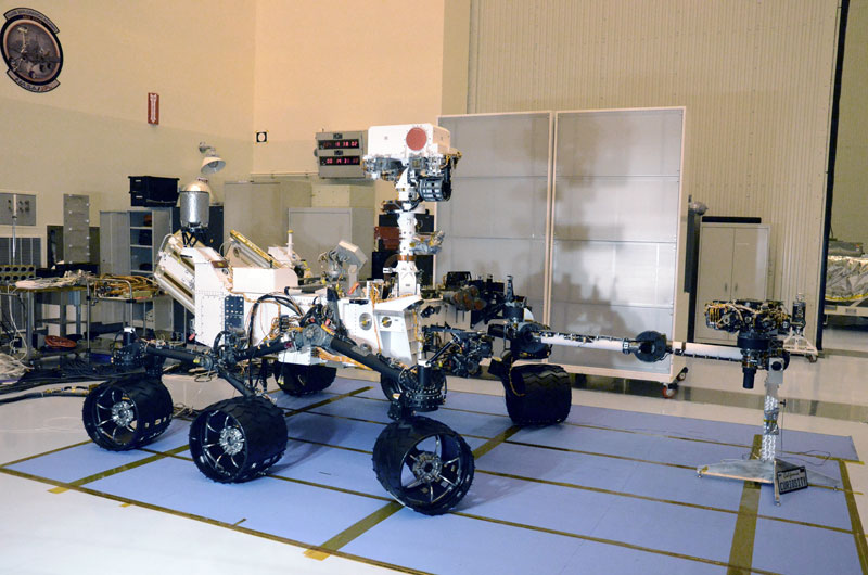 Last look at NASA's car-size rover before trip to Mars