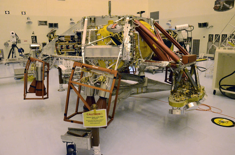 Last look at NASA's car-size rover before trip to Mars