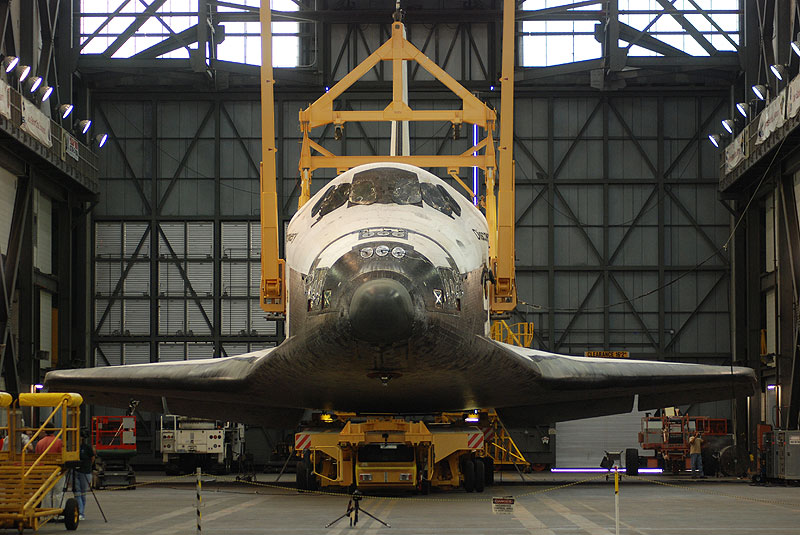 Shuttle Discovery mated with its final boosters and tank