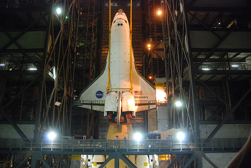 Shuttle Discovery mated with its final boosters and tank