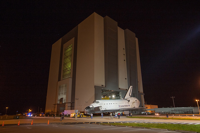 Space shuttle Endeavour mounted on 747 jet for final flight to L.A.