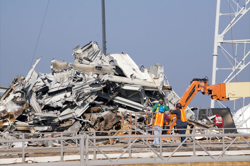 Space shuttle launch pad 'cleaned' of historic towers