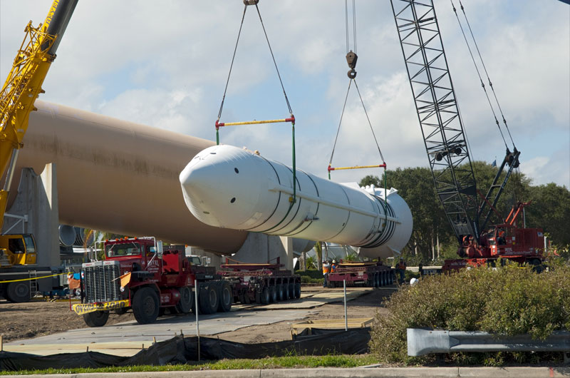 NASA's Fla. visitor center clearing way for Atlantis arrival