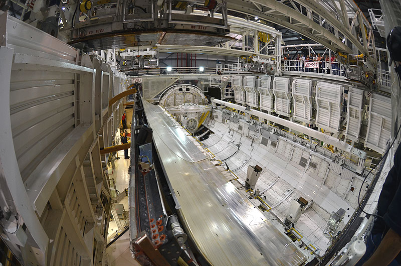 NASA shuts doors, pulls plug on shuttle Discovery