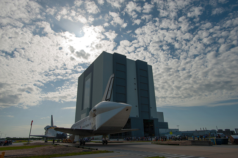 Trading places, space shuttles meet nose-to-nose for a final time